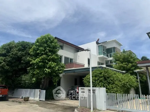 image_rental-31705423