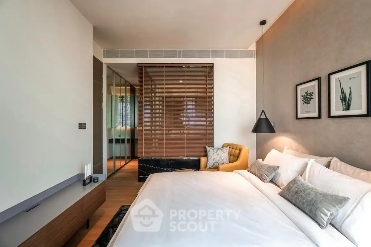 Luxurious modern bedroom with stylish decor and cozy ambiance