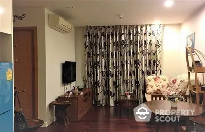  1 Bedroom Condo at Circle Condominium-3