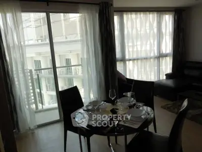  2 Bedrooms Condo -5