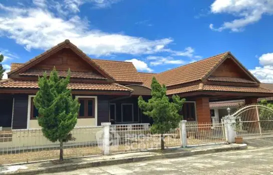 image_rental-8836060