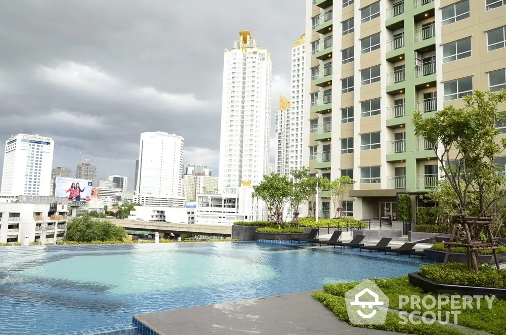  1 Bedroom Condo at Lumpini Park Rama 9 Ratchada-1