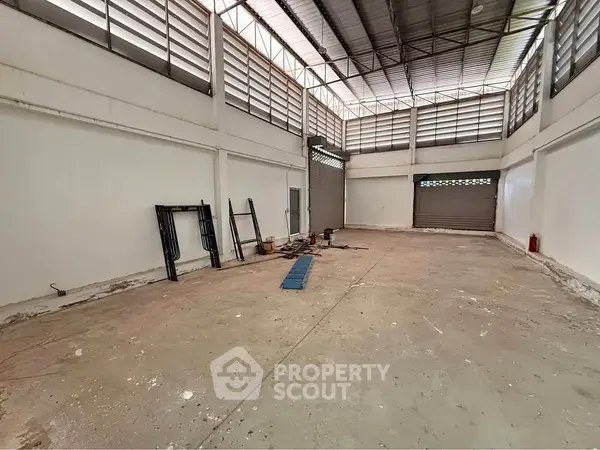 image_rental-30896278