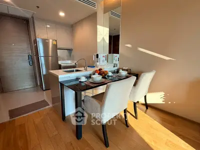 LINE_ALBUM_The address sathorn 163_260419_3.jpg