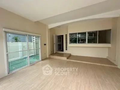 image_rental-30188224