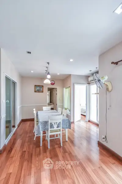 image_rental-31035179