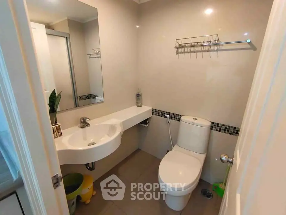 Modern bathroom with sleek fixtures and minimalist design