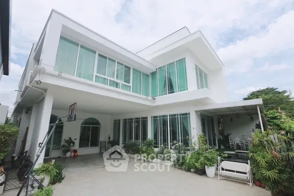 image_rental-20597089