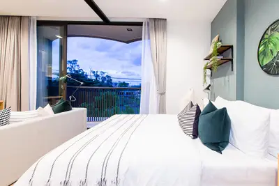 Fully Furnished 1 Bedroom Condo at Kawa Haus-4