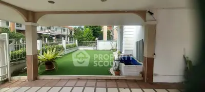 image_rental-29002205