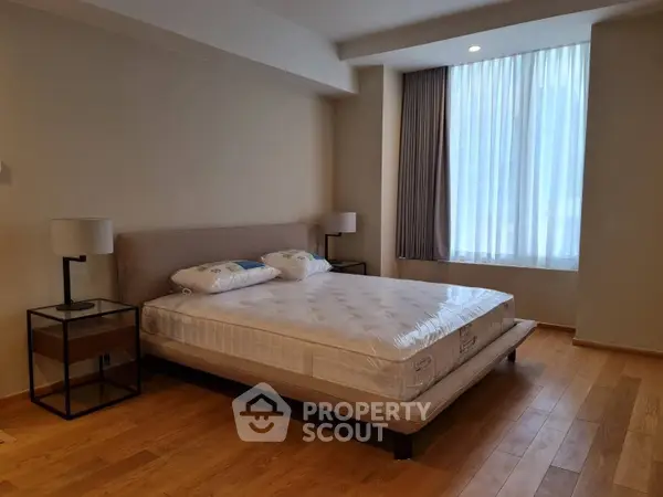 image_rental-9687972