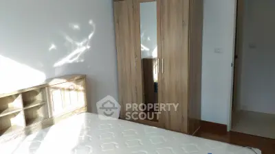  1 Bedroom Condo at Silk Phaholyothin 9-9
