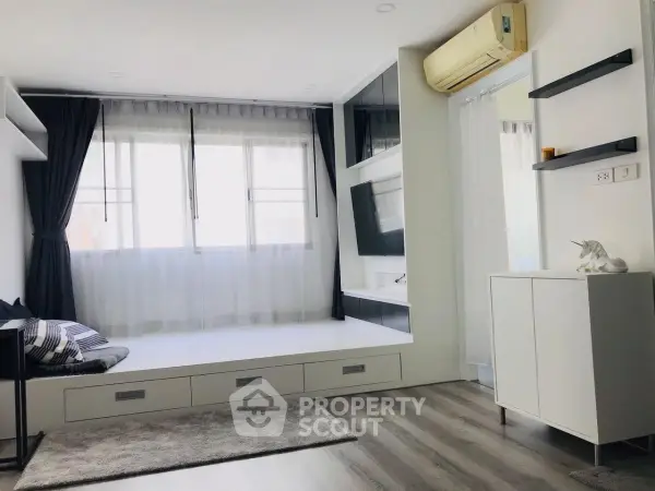 image_rental-8298448