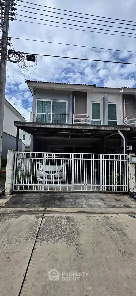 image_rental-27653862