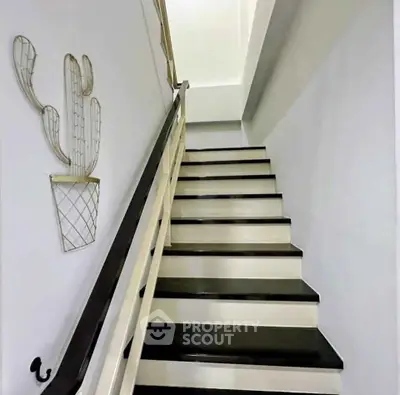 image_rental-31681960