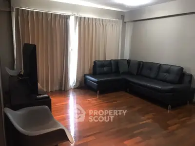  2 Bedrooms Condo at Navin Court Condominium-5