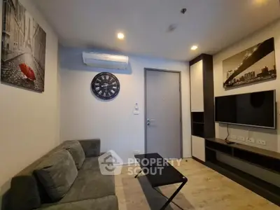  1 Bedroom Condo at The Base Central อุดรธานี Livingroom