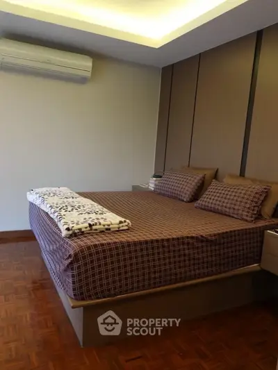 2072612-6-Photoroom.png