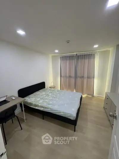 image_rental-31512096