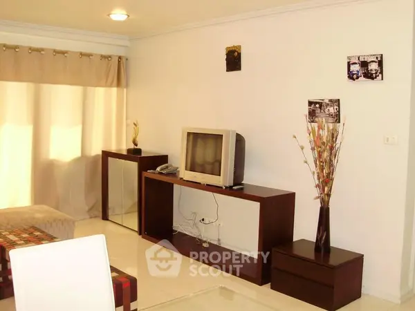 image_rental-5297397