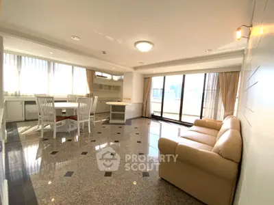 image_rental-5288380