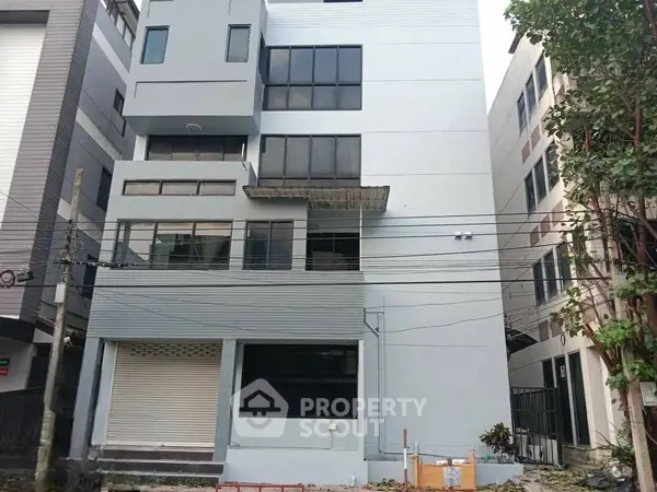 image_rental-27513214