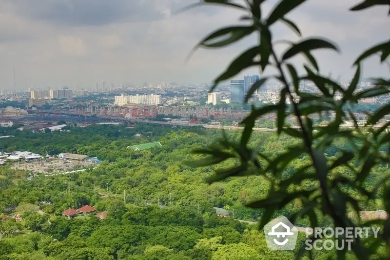  2 Bedrooms Condo at Equinox Paholyothin Viphavadee-1