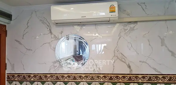 image_rental-31863674