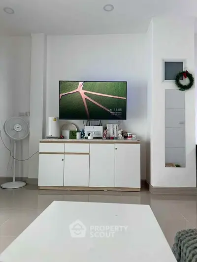 image_rental-27299802