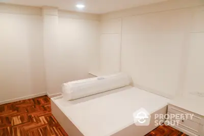  2 Bedrooms Condo at M Towers-3