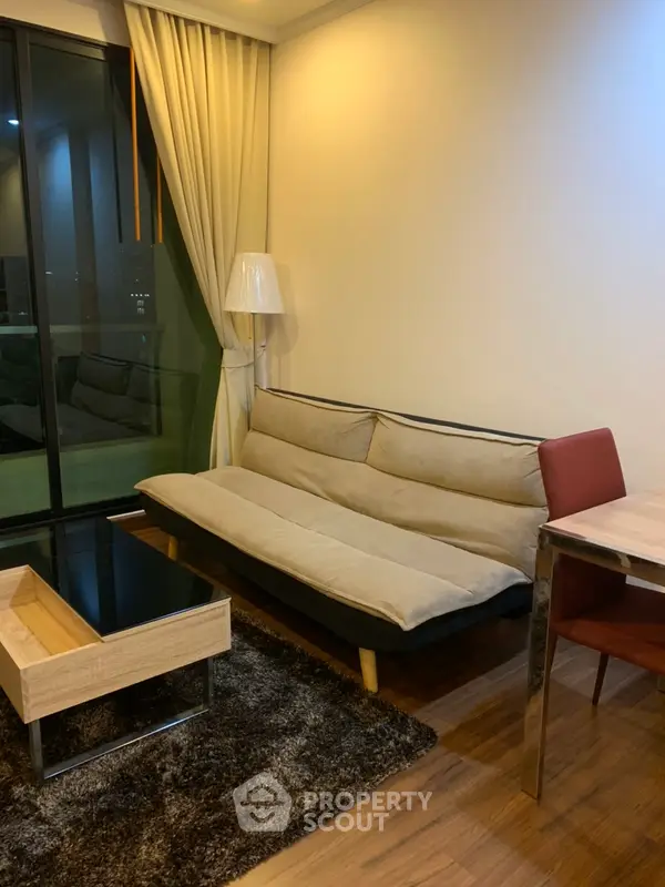 image_rental-4482493