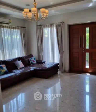 Screenshot 2568-12-24 at 22.02.21.jpg