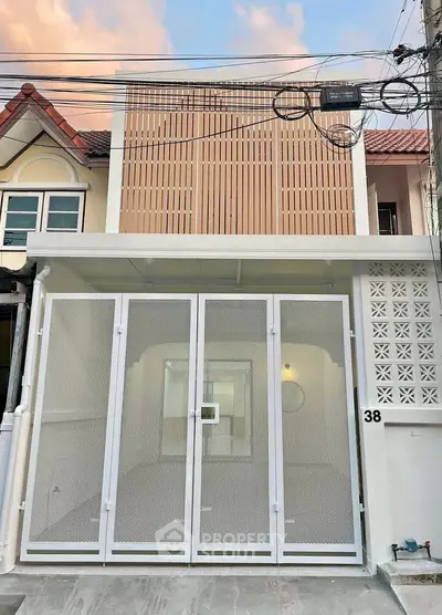 image_rental-28459373