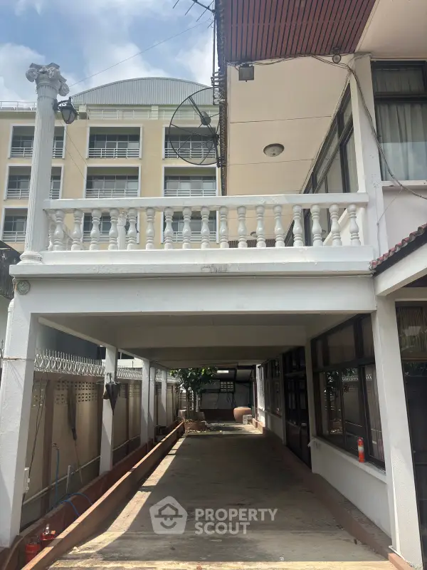 image_rental-26905793