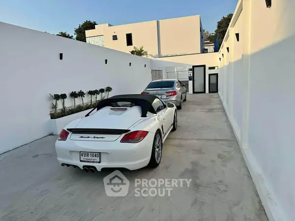 image_rental-30172673