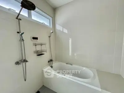 1834508-1-Photoroom.png