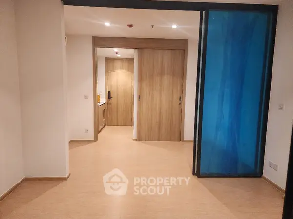 image_rental-17702373