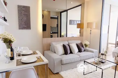 Fully Furnished 1 Bedroom Condo at Hasu Haus Sukhumvit 77-3