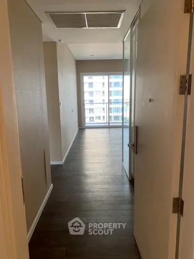 image_rental-29137258