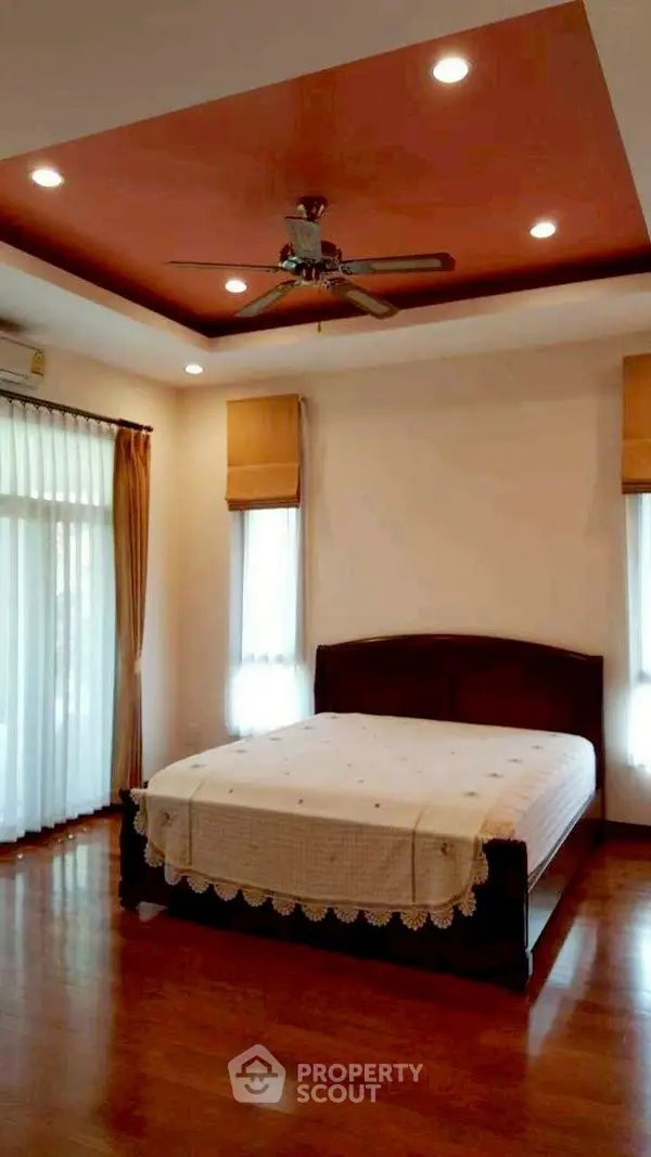 image_rental-31025700