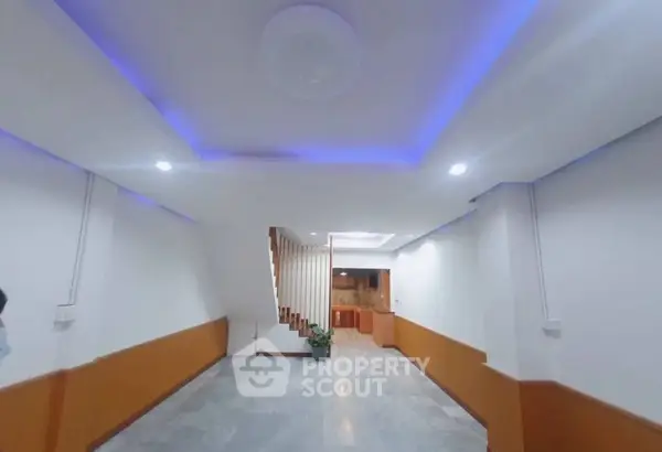 image_rental-18463911