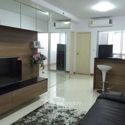  1 Bedroom Condo at Supalai Park Ekamai Thonglor-5