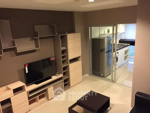 image_rental-5706043