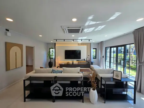 image_rental-23324261