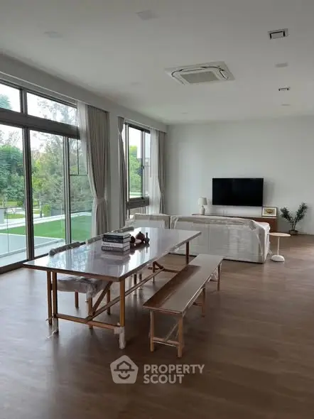 image_rental-26760820