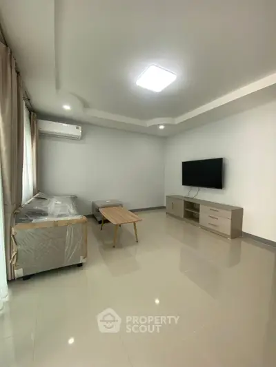 image_rental-31338041