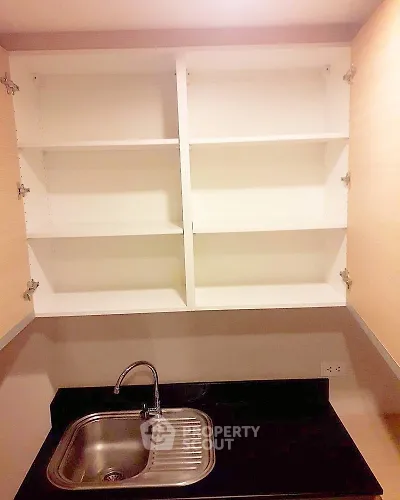 1 Bedroom Condo -2