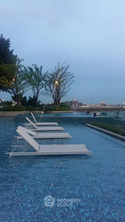  1 Bedroom Condo at 333 Riverside-5