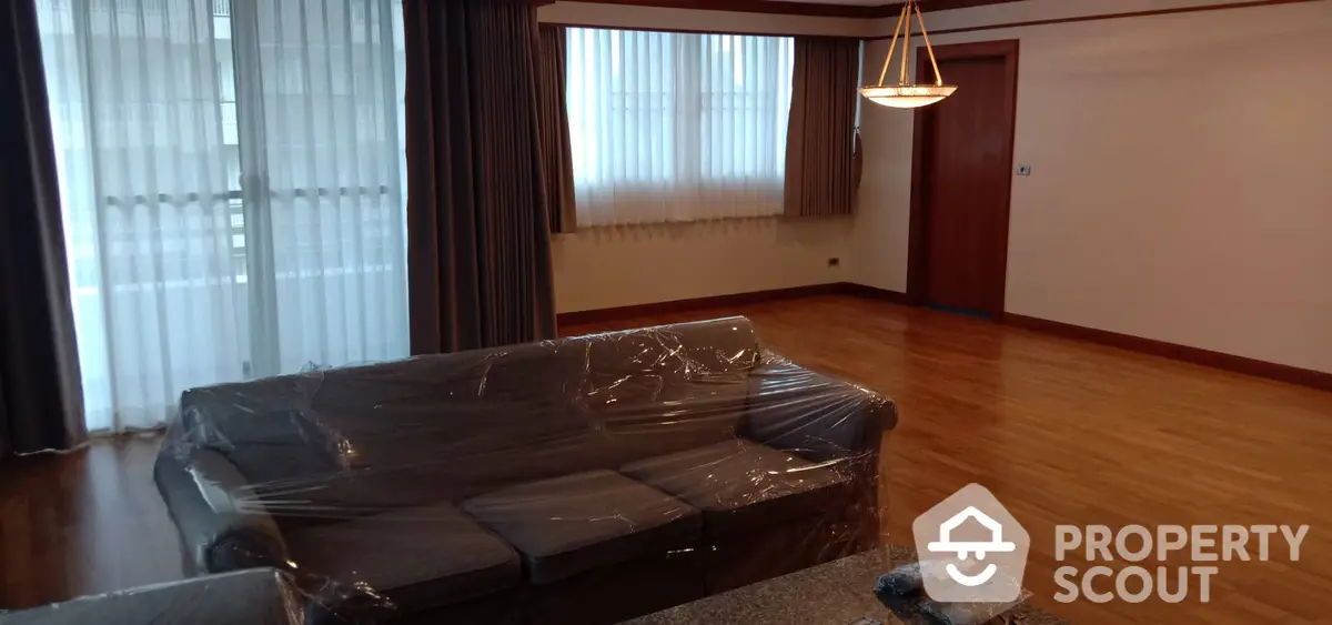  3 Bedrooms Condo at Sawang Apartment-9
