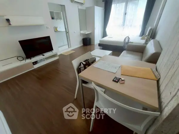 image_rental-28385381